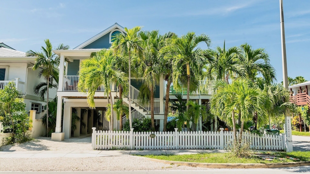 6 bedroom house for rent in key west